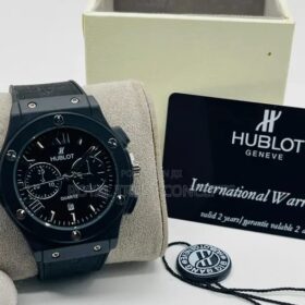 Unisex premium multi-dial sport watch with statement round case and flexible textured strap